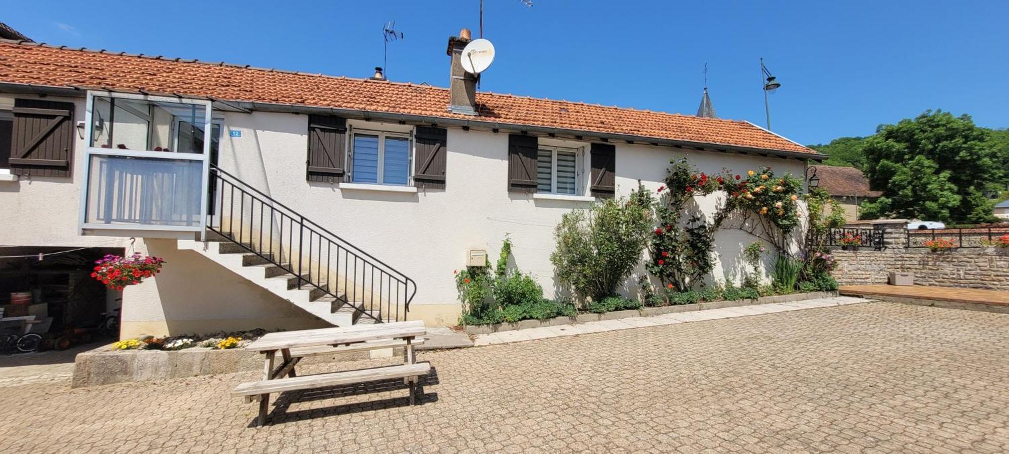 La Maison De L'Abeille De Percey Longeau-Percey 외부 사진